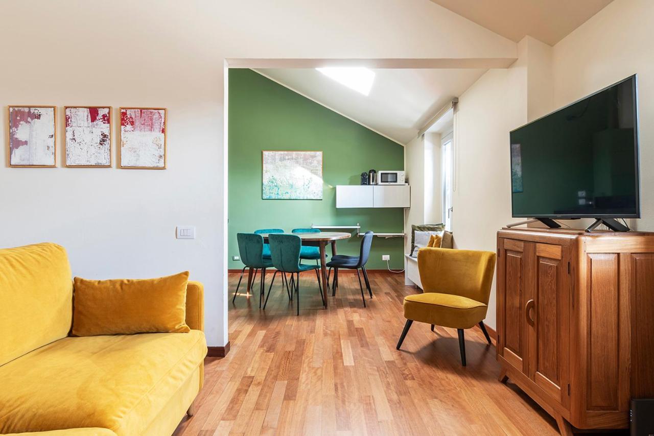 Easyhomes Duomo View Milano Exterior foto